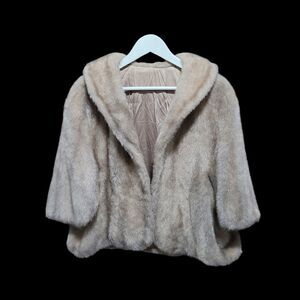Vintage Regina Glenara Faux Fur Capelet